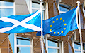 Парламент Шотландии оставит флаг ЕС возле здания после Brexit