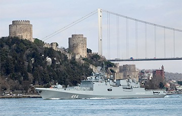 Россия направила через Босфор и Дарданеллы два фрегата с крылатыми ракетами