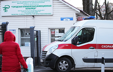 Belarusian Health Ministry Remains Silent For Second Day