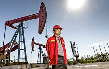 Китай впервые начал распродавать нефть из стратегического резерва