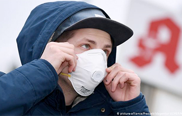 ВОЗ призвала прививаться и носить маски из-за роста заболеваемости COVID