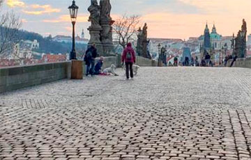 Безлюдными улицами Праги