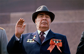 Брежнева лишили звания Почетного гражданина Киева