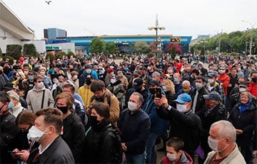 Statkevich And Tsikhanouski Gathered Thousands Of People Near Kamarouski Market (Online, Video)