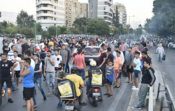 В Ливане вспыхнули протесты из-за гиперинфляции и обвала валюты