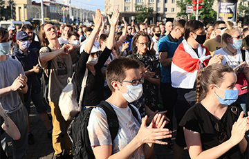 Видеофакт: Могилев присоединился к протесту