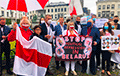 Видеофакт: Солидарные с 97% вышли на акцию перед зданием Европарламента