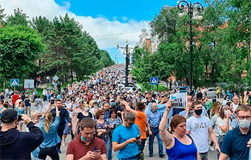 NEXTA Calls On Belarusians To Take To Central Streets In Their Cities