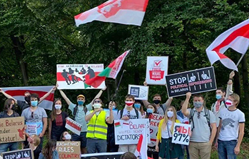 Акции солидарности с Беларусью прошли в городах Баварии