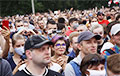 В Барановичах на улицы вышли около 10 тысяч человек