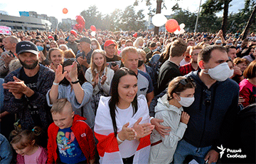 В Борисове проходит самый массовый в истории города митинг