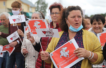На пикете в Молодечно уже более 5000 человек