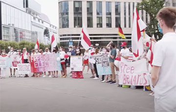 German MEPs To Belarusians: Please Keep Fighting!