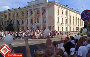 Видеофакт: Что-то невероятное происходит в Барановичах