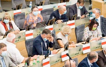 Сейм Литвы не считает Лукашенко президентом