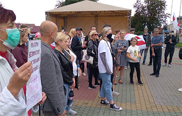 Жители Глубокого вышли на улицы