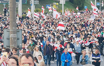 Павел Латушка: Давайце ўзмацняць ціск на рэжым, які хістаецца