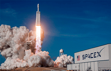 SpaceX вывела на орбиту 52 спутника Starlink