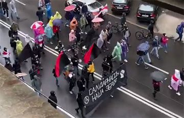«Солидарность - наше оружие»: Анархисты присоединились к Маршу Гордости