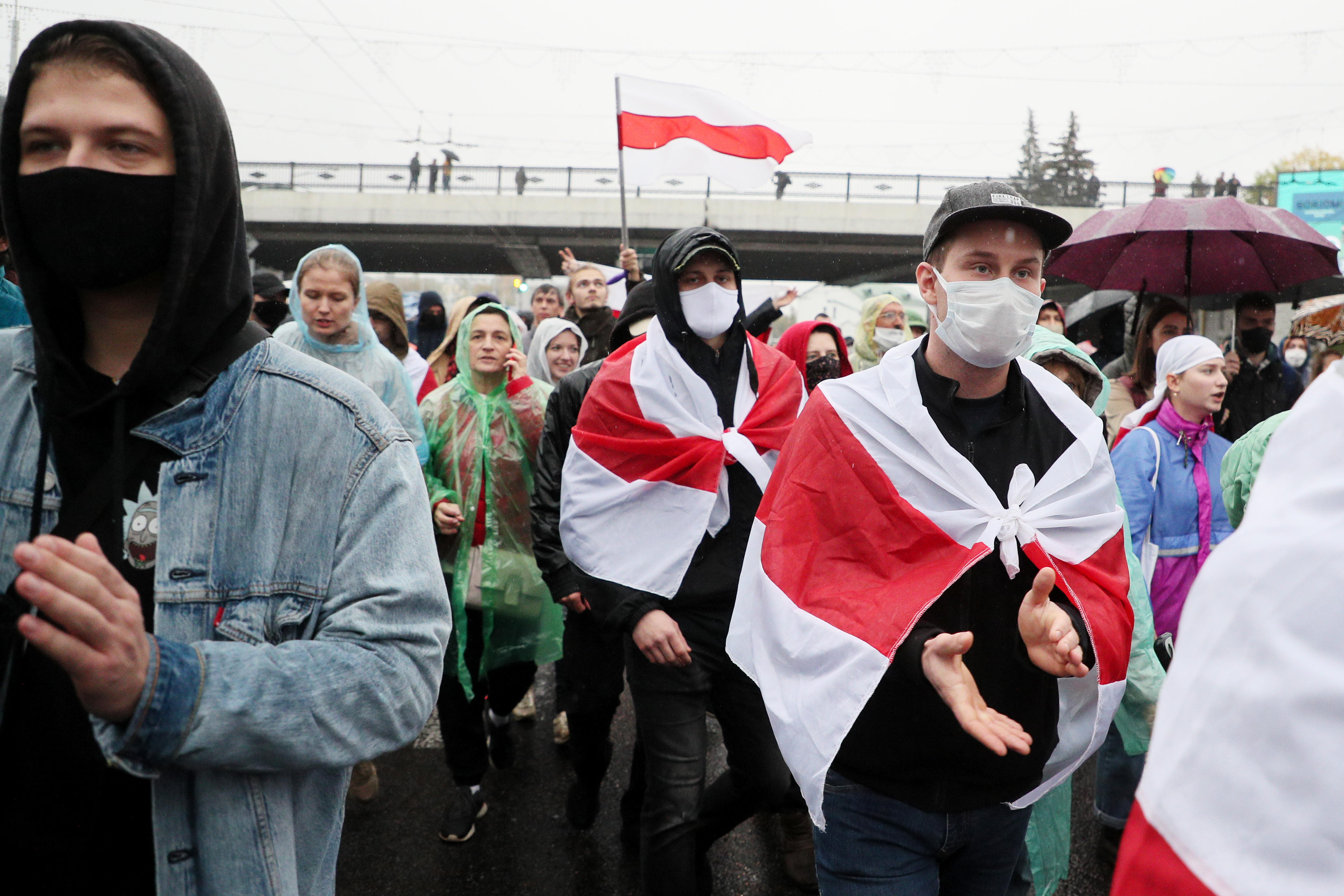 Протесты в беларуси. Протесты в Белоруссии 2020. Белорусские протестующие. Белорусы на митинге.