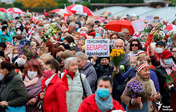 Пенсионеры поздравили белорусов с Днем родного языка