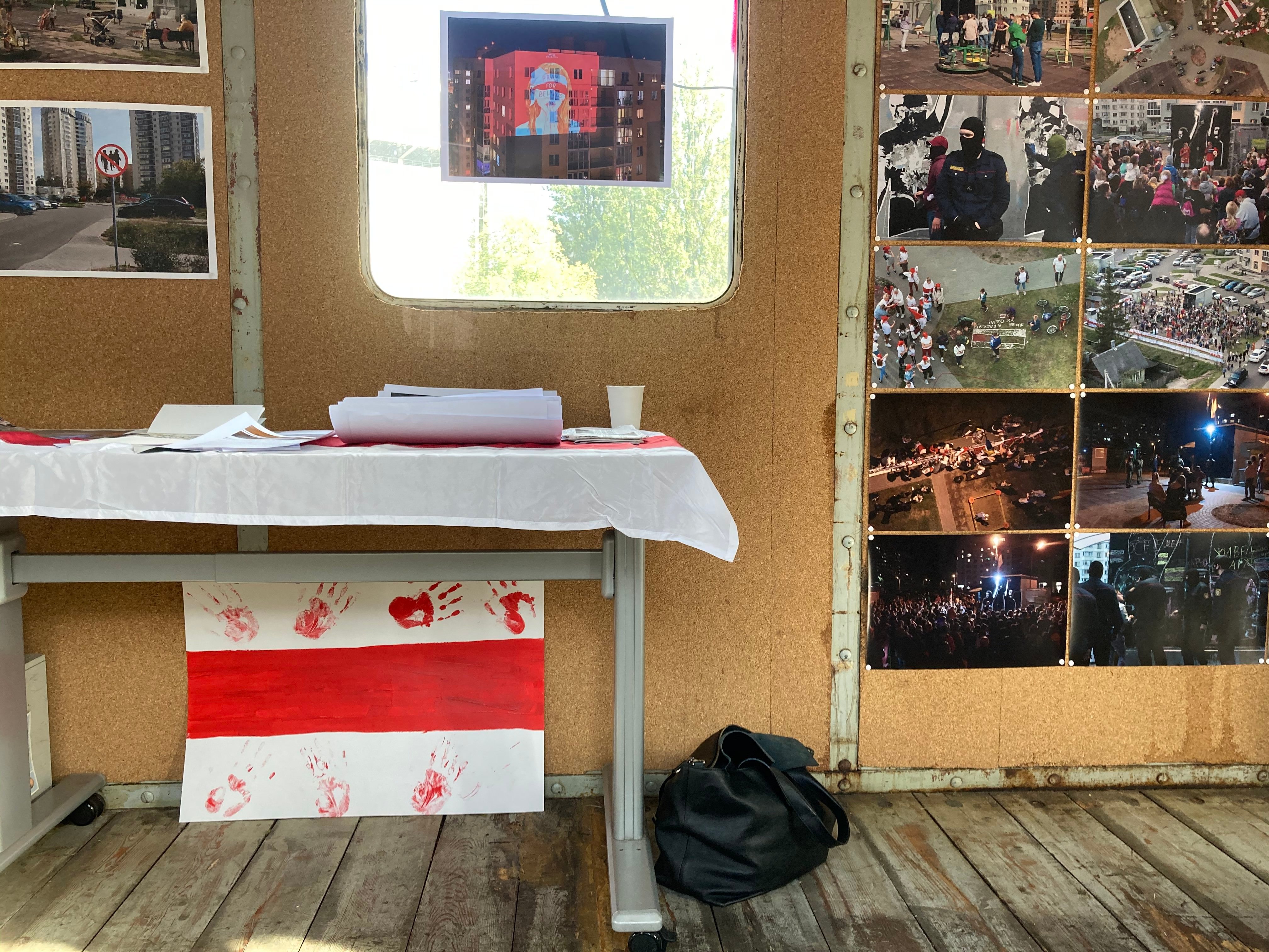 В Нидерландах прошла акция солидарности с Беларусью в формате арт-выставки