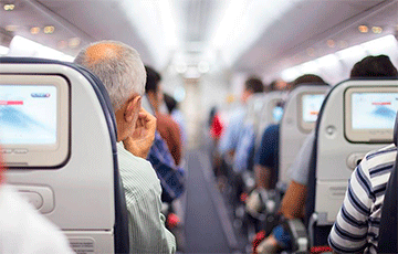 Новый тренд на борту самолетов удивил путешественников