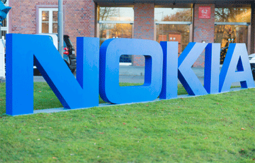 Nokia построит сеть сотовой связи на Луне