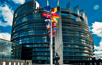 MEP: There Is a Consensus in the European Parliament on the Third Package of Sanctions Against the "Collective Farm Chief"