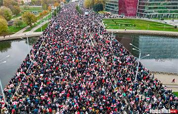 More than 200 Thousand People Took to the Streets of Minsk a Year Ago