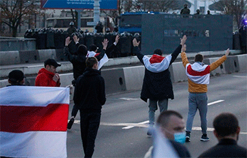 Правозащитники сообщили о почти 140 задержанных на акциях в Беларуси