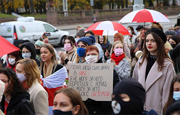 На Марше в Минске потроллили бандита Карпенкова, Кочанову и другие силы зла