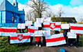 Жители Новогрудка поддержали бастующих рабочих белорусских предприятий