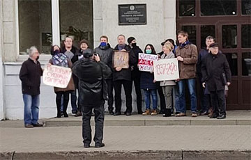 In Minsk, Historians Came Out to Protest