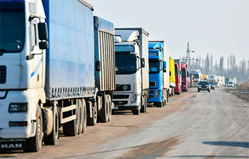 Транспортный коллапс на границе Беларуси со странами ЕС продолжается