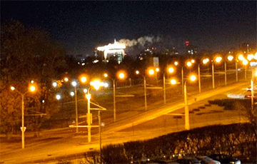 Минчане заметили дым возле здания Верховного суда