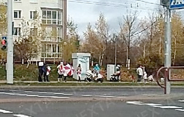 Минчане выстраиваются в цепи солидарности