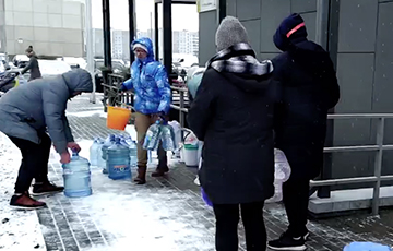 В домах Новой Боровой появилась горячая и холодная вода