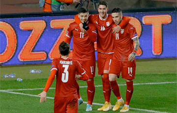 Сербия разгромила Россию в футбольной Лиге наций