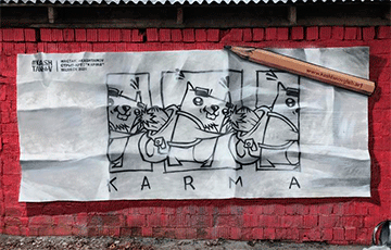 В Витебске коммунальщикам, которые закрашивают граффити, напомнили о карме