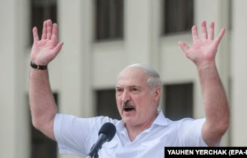Doctors: Lukashenka Shows Panic Fear