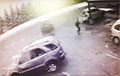Чудо в Бобруйске: пешеход убежал от автомобиля, кувыркающегося за ним по пятам