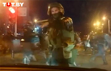 «Я стреляю сразу»: появилось новое видео с неадекватными действиями карателей