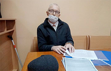 Military Lawyer From Vitsebsk: I Was Glad To Touch White-Red-White Flag, It's Our Sanctity