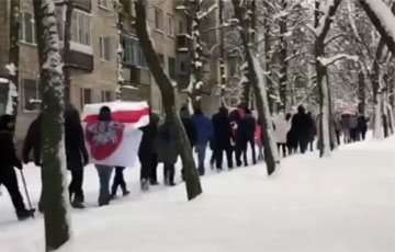 Минский микрорайон Восток вышел на вечернюю акцию протеста