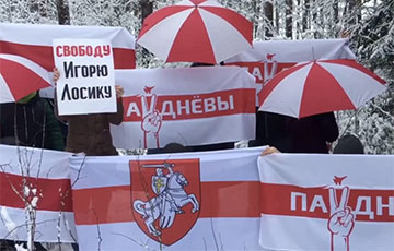 Residents of Baranavichy Took Part in a Rally in Support of Ihar Losik