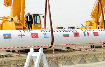 Аналитик: Азербайджанский газ ослабляет влияние РФ в Европе