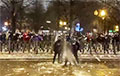 В Санкт-Петербурге ОМОН отступил перед протестующими