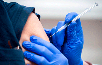 В Минске начали прививать от коронавируса кубинской вакциной