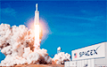 SpaceX хоча падключыць сваю спадарожнікавую інтэрнэт-сетку Starlink да самалётаў і караблёў